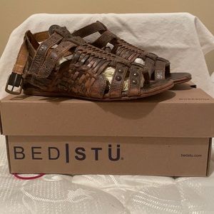 Bedstu Claire Sandals